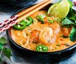Une soupe thaïlandaise aux crevettes et lait de coco très facile à faire!