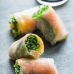 Rouleaux au Saumon Fumé, à la Mangue, Roquette, Coriandre et Avocat - Food for Love