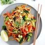 Recette traditionnelle de Pad Thaï végétarien cacahuètes !