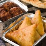 Samoussas au poulet et au curry