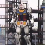 Au Japon, les premiers pas du robot géant Gundam font sensation