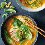 Soupe ramen au lait de coco, au poulet et au bok choy | Ricardo
