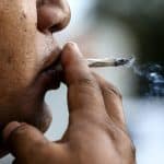 Contre le tabagisme, faut-il des mesures plus radicales ?
