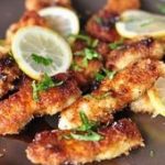 Poulet croustillant au citron et salade de courgettes/fenouil - Coupe et cuit