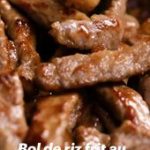 Bol de riz frit au bœuf