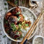 Boulettes Végétaliennes aux Pois Chiches eet Sauce Asiatique