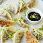 Gyozas aux crevettes et petits légumes