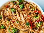 Wok de nouilles aux poulet et légumes