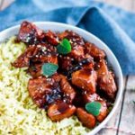 Recette de poulet sauce soja et riz aux épices, facile