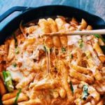 Spicy & Cheesy Korean Rice Cakes -Tteokbokki! - Tiffy Cooks