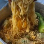 Shin ramyun + dumplings 🥟