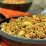Riz épicé aux pois chiches noix de cajou et oignons grillés - Happy papilles