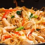 CHICKEN YAKISOBA