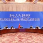 (Table ronde sur l'économie chinoise) L'ouverture de haut niveau de la Chine stimule les investissem...