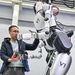 des robots humanodes font leurs dbuts en public Pkin — Chine Informations