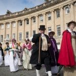 À Bath, les fans de Jane Austen sont les plus belles pour aller danser